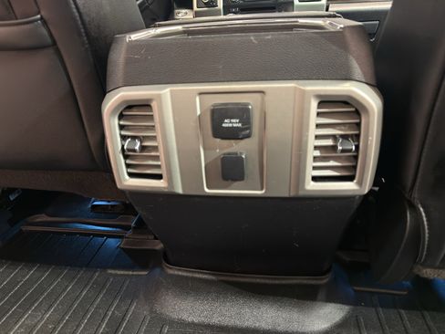 Used 2015 Ford F150 Lariat w/ Equipment Group 501A Mid image 27