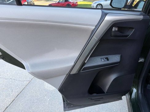 Used 2013 Toyota RAV4 XLE AWD/4WD image 23