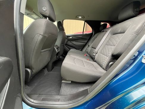 Used 2020 Chevrolet Equinox LT FWD image 17