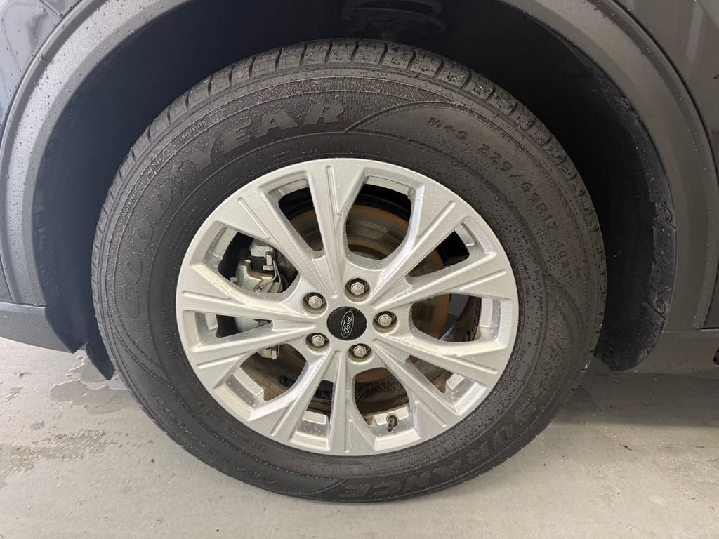 Used 2025 Ford Escape Active FWD image 28