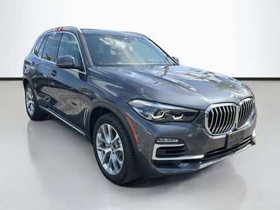 Used 2021 BMW X5 xDrive40i w/ Premium Package 2