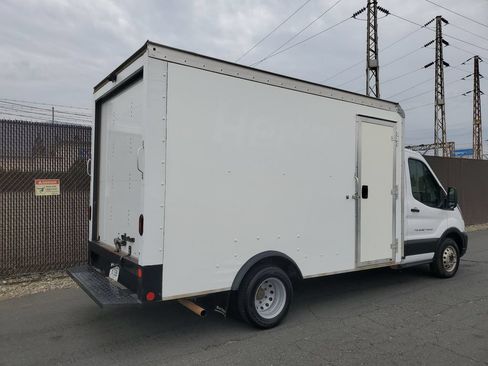 Used 2023 Ford Transit 350 DRW RWD image 4