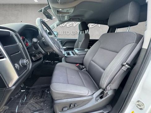 Used 2017 Chevrolet Silverado 1500 LT w/ Texas Edition image 19