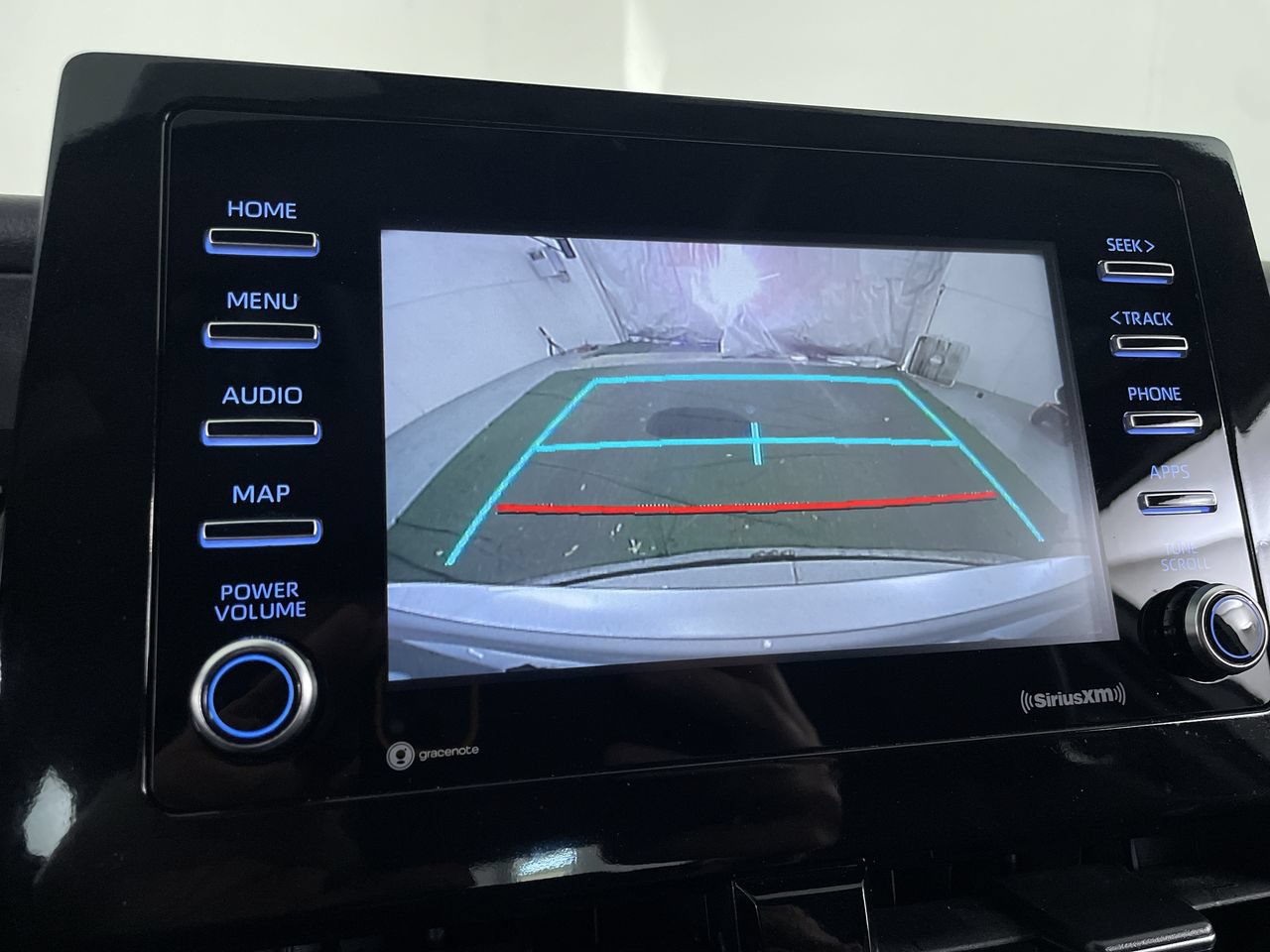 Used 2023 Toyota Camry SE FWD image 18
