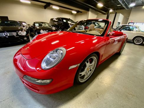 Used 2006 Porsche 911 Carrera S image 4