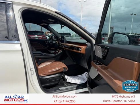 Used 2020 Lincoln Aviator Reserve w/ Equipment Group 202A AWD/4WD image 16