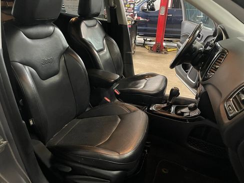 Used 2019 Jeep Compass Limited image 14