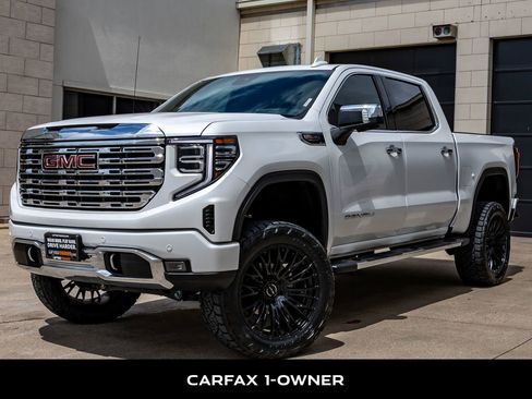 Used 2025 GMC Sierra 1500 Denali w/ Technology Package AWD/4WD image 5