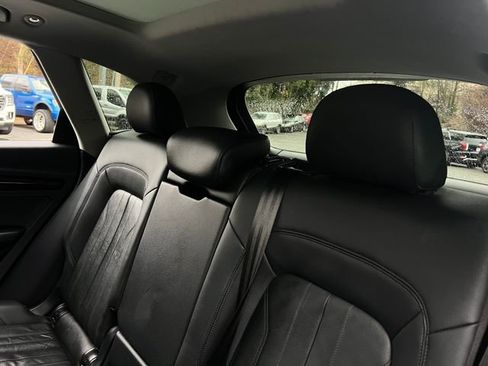 Used 2019 Audi Q5 2.0T Premium w/ Convenience Package image 20