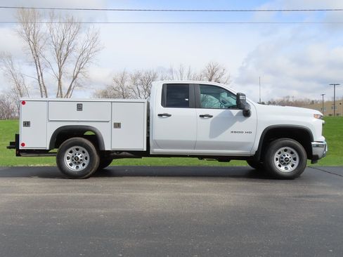 New 2025 Chevrolet Silverado 3500 W/T w/ WT Convenience Package image 2