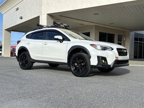 Used 2019 Subaru Crosstrek 2.0i Limited w/ Moonroof Package w/Navigation image 9