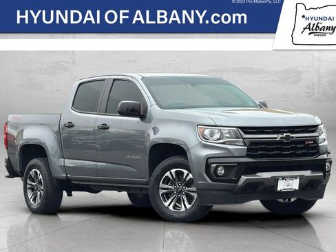 Used 2021 Chevrolet Colorado Z71 w/ Safety Package AWD/4WD image 1