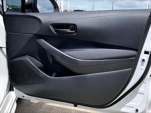 Used 2024 Toyota Corolla LE image 22