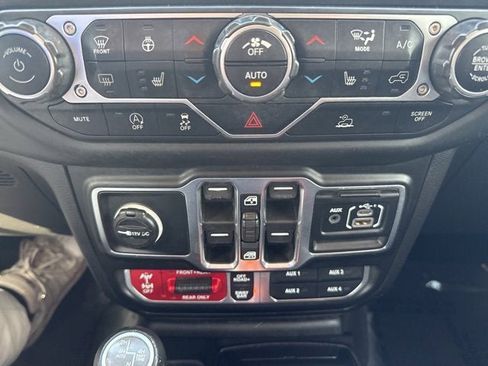 Used 2021 Jeep Gladiator Rubicon image 22