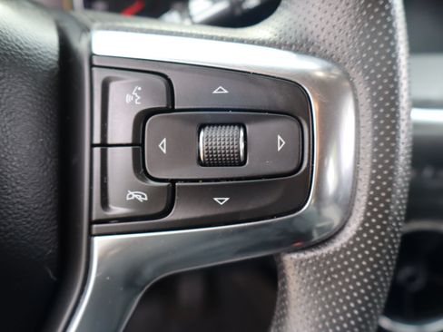 Used 2024 Chevrolet Blazer LT w/ Convenience Package FWD image 16