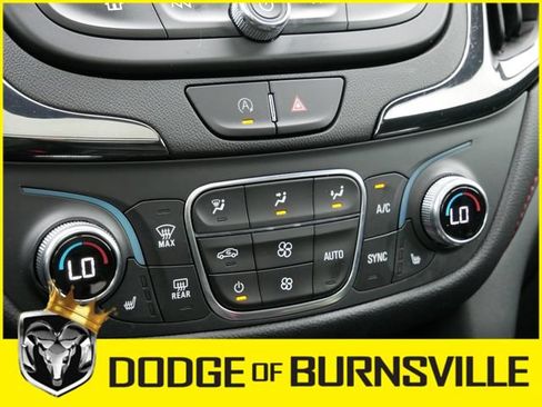 Used 2022 Chevrolet Equinox RS w/ RS Leather Package AWD/4WD image 23