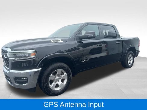 Used 2025 RAM 1500 Big Horn AWD/4WD image 5