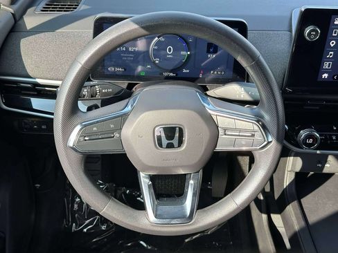 Used 2024 Honda Prologue EX image 11