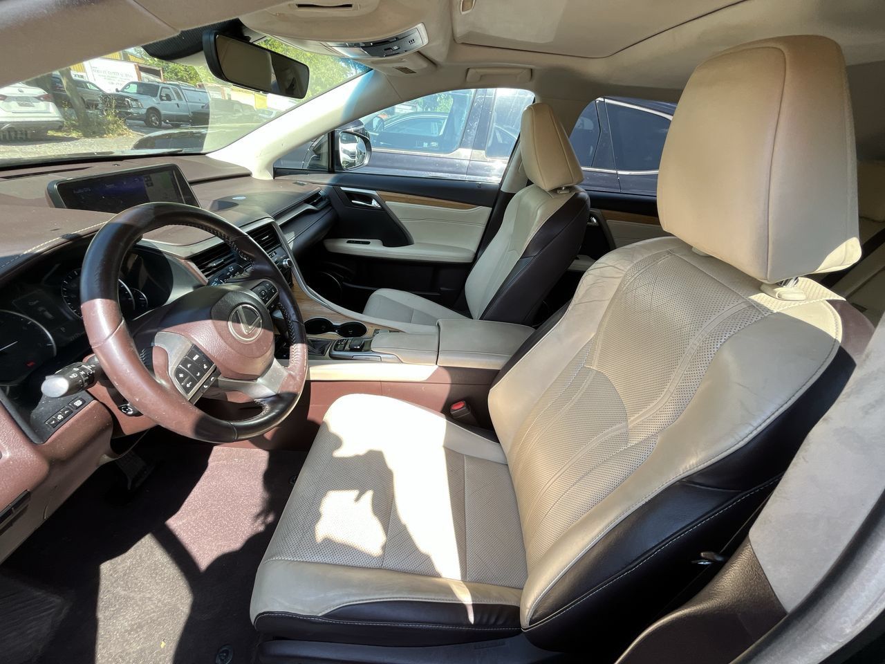 Used 2019 Lexus RX 350L AWD image 3
