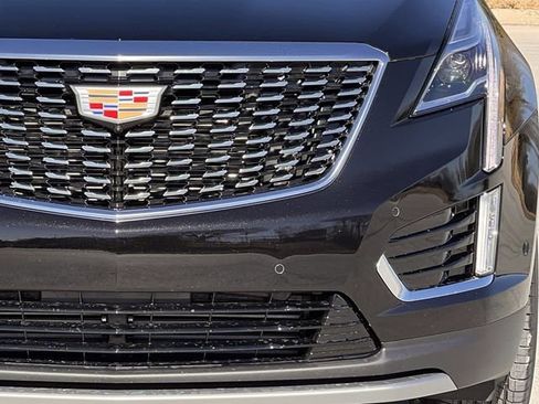 New 2025 Cadillac XT5 Premium Luxury image 4