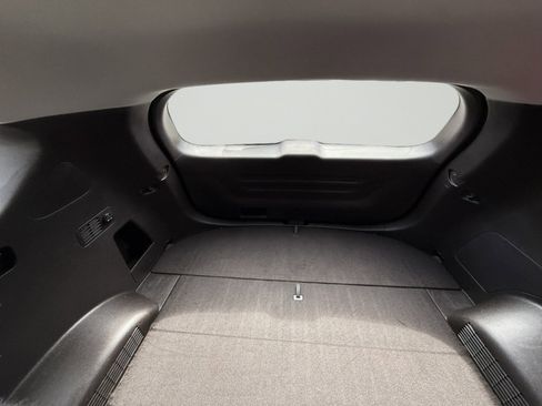 Used 2020 Hyundai Santa Fe SE w/ Cargo Package image 26