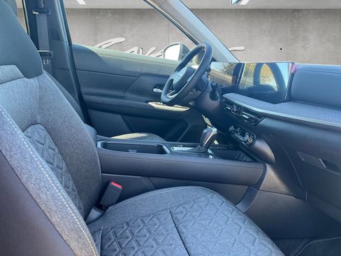 New 2026 Nissan Kicks SV w/ SV Premium Package image 24