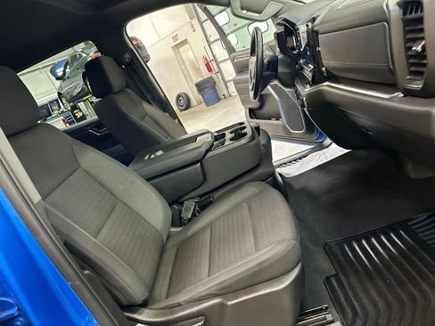 Used 2025 Chevrolet Silverado 1500 LT image 30