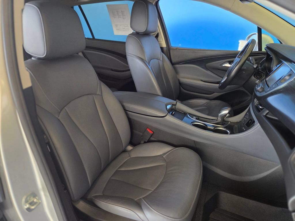 Used 2019 Buick Envision Essence FWD image 25