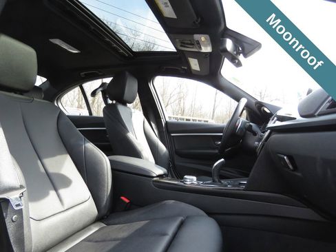 Used 2017 BMW 330i xDrive Sedan image 13