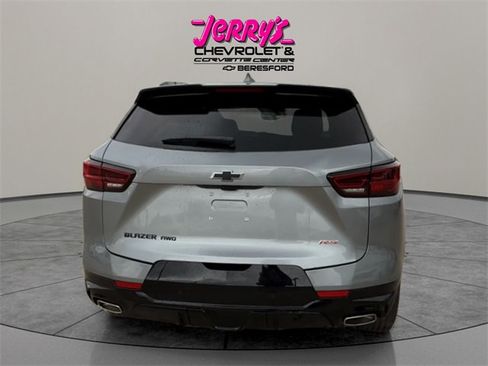 New 2025 Chevrolet Blazer RS w/ Driver Confidence II Package image 4