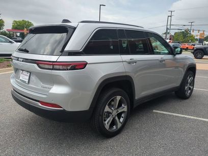 New 2026 Jeep Grand Cherokee Limited w/ Trailer Tow Package