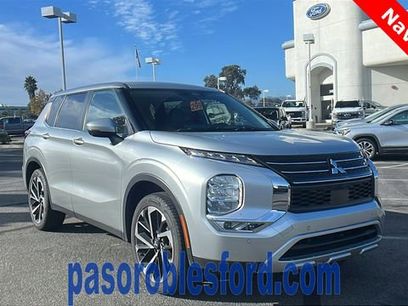 Used 2024 Mitsubishi Outlander SE