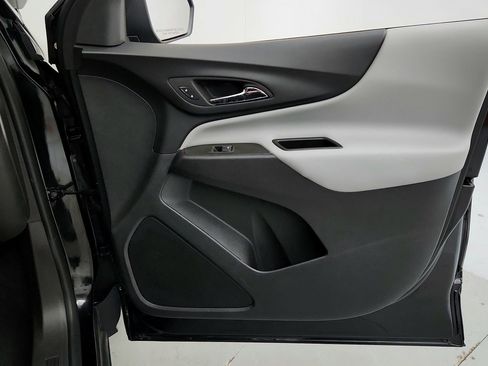 Certified 2024 Chevrolet Equinox LS w/ LS Convenience Package FWD image 23