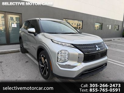 Used 2022 Mitsubishi Outlander ES
