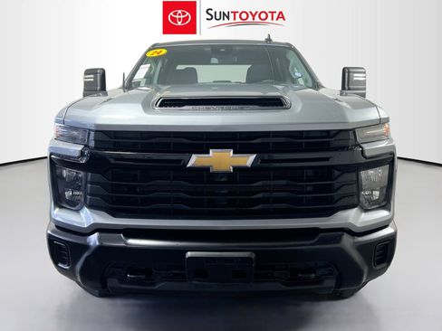 Used 2024 Chevrolet Silverado 2500 W/T w/ WT Convenience Package image 10