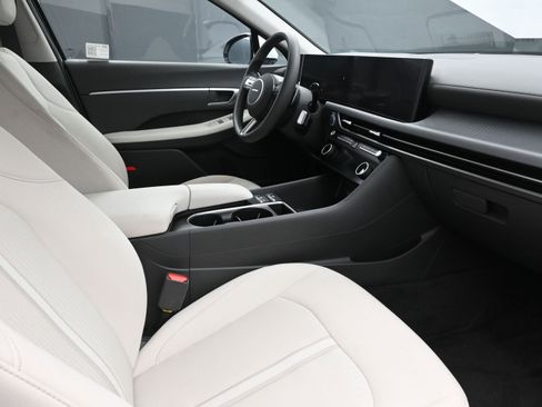 Certified 2025 Hyundai Sonata SEL image 27