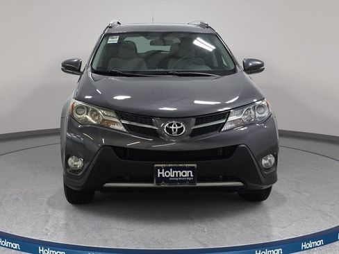 Used 2015 Toyota RAV4 XLE AWD/4WD image 2