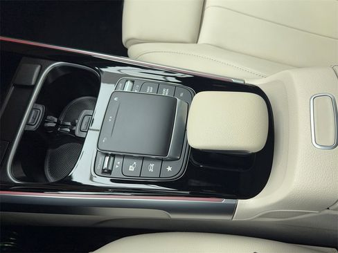 Used 2023 Mercedes-Benz EQB 350 4MATIC SUV w/ Exclusive Package image 33