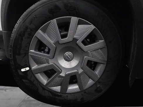 New 2026 Nissan Kicks S FWD image 3