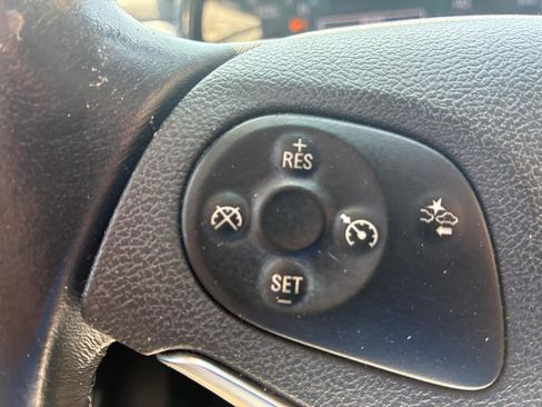 Used 2014 Chevrolet Impala LT FWD image 18