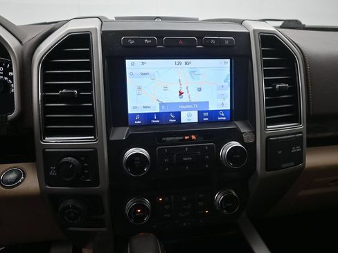 Used 2020 Ford F150 Lariat w/ Equipment Group 502A Luxury AWD/4WD image 9