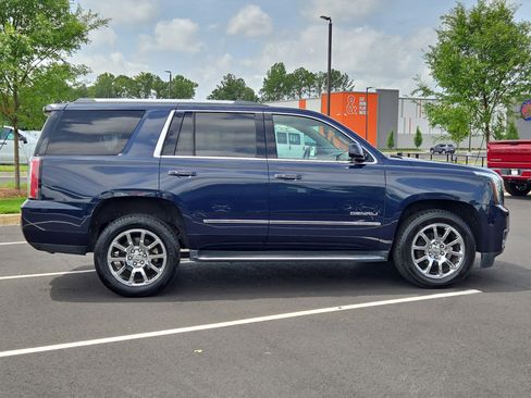 Used 2020 GMC Yukon Denali AWD/4WD image 8
