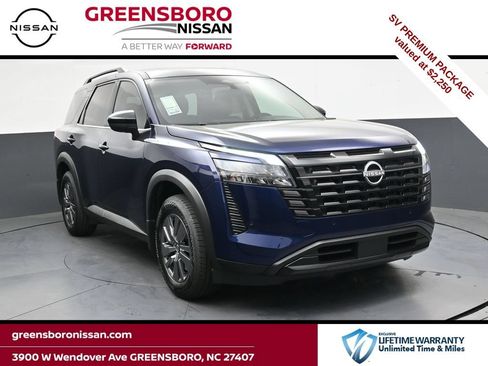 Certified 2026 Nissan Pathfinder SV w/ SV Premium Package FWD image 1