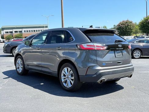 Certified 2022 Ford Edge Titanium w/ Equipment Group 301A AWD/4WD image 6