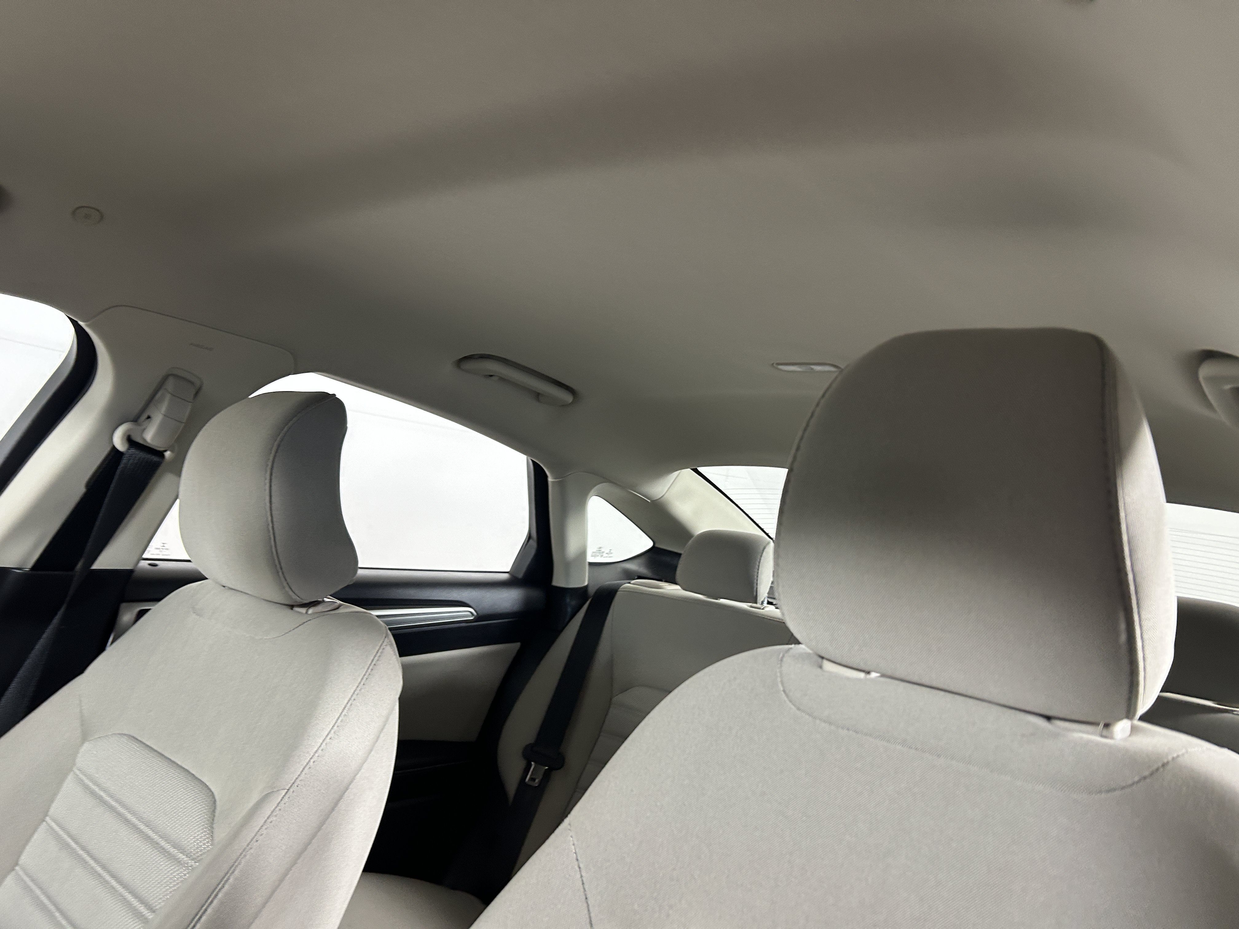 Used 2018 Ford Fusion S FWD image 9