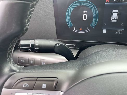 Certified 2025 Hyundai Kona SEL AWD/4WD image 31