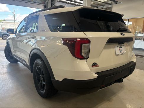 Used 2023 Ford Explorer Timberline AWD/4WD image 6
