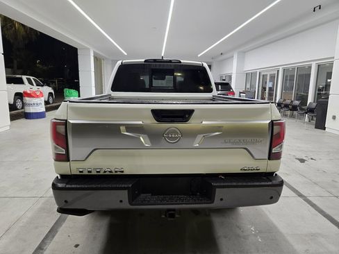 Used 2024 Nissan Titan Platinum Reserve w/ Moonroof Package image 5