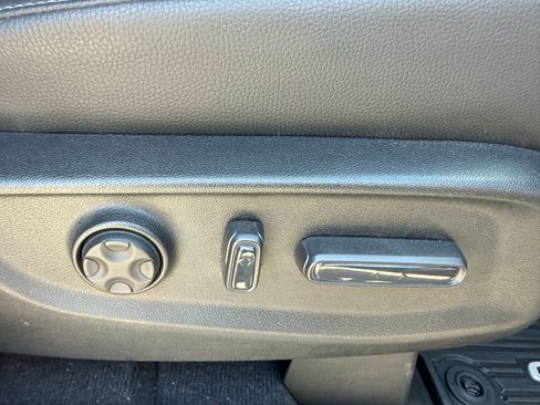 Certified 2025 Honda Odyssey EX-L image 36