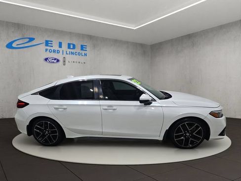 Used 2022 Honda Civic Sport Touring image 7